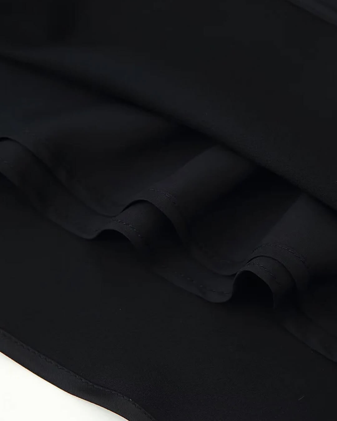 Amaris Lace V-Neck Sleeveless Top