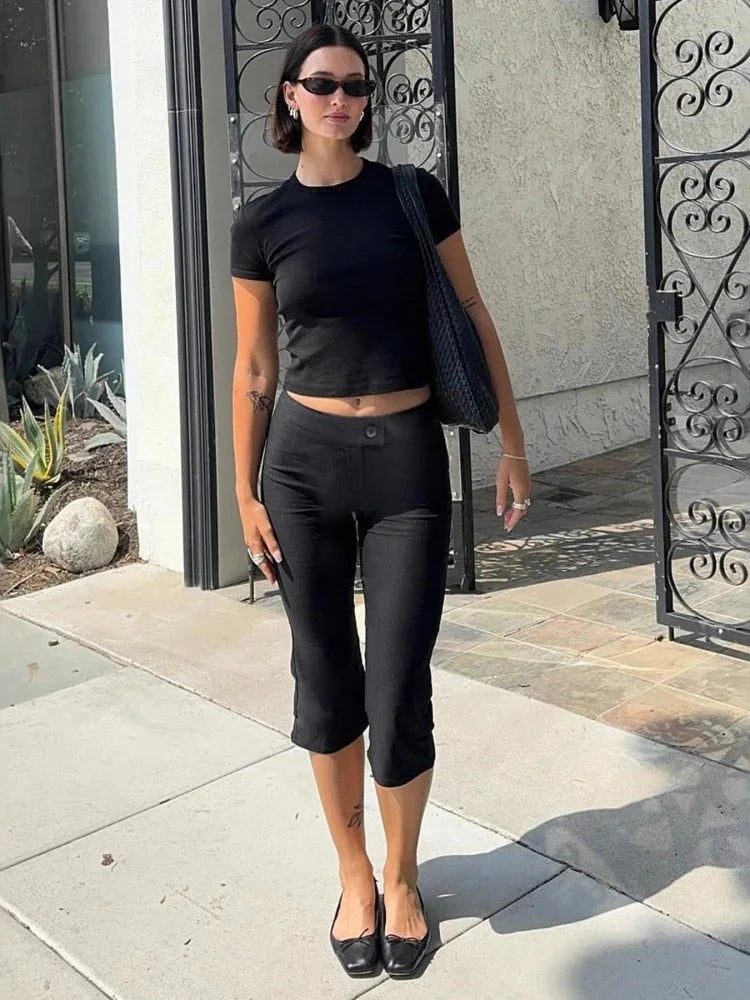 Juliette Black Capris Pants